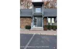 35 Village Court, Hazlet, NJ 07730
