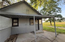 3478 Louisiana Road, Ottawa, KS 66067