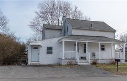 40 Cedar Street, Johnston, RI 02919