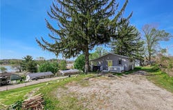 6443 Camp Boulevard, Hanoverton, OH 44423