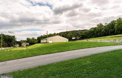 4324 MARIETTA AVENUE, COLUMBIA, PA 17512