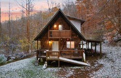 140 Kenneth & Earl Dr, Clayhole, KY 41317