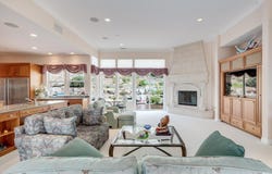 3729 Skyfarm Drive, Santa Rosa, CA 95403