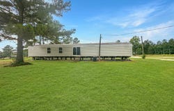 89 Sibley Rd, Pine Grove, LA 70453
