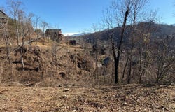 335 W Pinnacle Drive, Gatlinburg, TN 37738