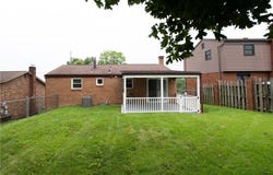 5707 Broad St, South Park, PA 15129