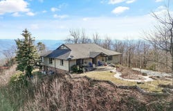 3060 Tower Road, Sevierville, TN 37876