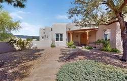 16 Richland Drive, Tijeras, NM 87059