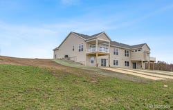 5561 Canal Avenue SW, Wyoming, MI 49418