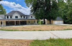 5098 Gwendolyn Court NW, Acworth, GA 30101