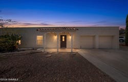 700 Sundown Court, Las Cruces, NM 88011
