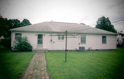 407 10th Street, Carmi, IL 62821