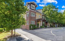 605 Village Main Circle, Davidson, NC 28036