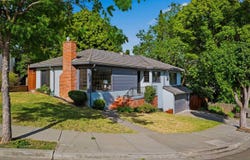 4880 Mancini Dr, Castro Valley, CA 94546