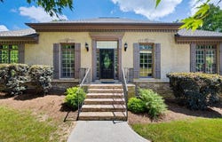 13 Centerport Drive, White, GA 30184
