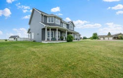 102 W 2nd St, Graceville, MN 56240