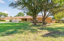 5506 Cedar Creek Drive, Snyder, TX 79549