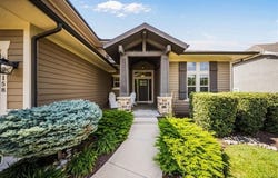 9158 W 178th Terrace, Overland Park, KS 66013