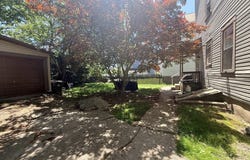 48 Tuttle St, Fall River, MA 02724
