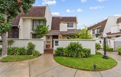 6249 Randi Avenue, Woodland Hills, CA 91367