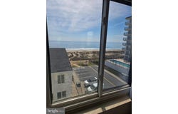 8 35TH ST #401, OCEAN CITY, MD 21842