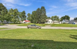1079 Brookdale Drive, New Haven, IN 46774-2109