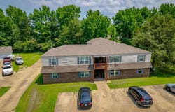 42 Stoneybrook Lane, Searcy, AR 72143