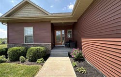 4943 Preston Ln, IowaCity, IA 52246