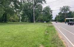 35783 Lake Shore, Eastlake, OH 44095