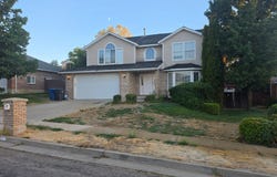 853 S WINDEMERE Ln E, South Ogden, UT 84403