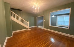 42 6th, Williamson, WV 25661