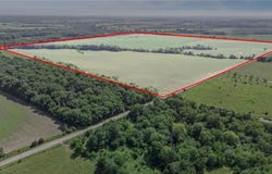 W 343rd Street, Paola, KS 66071