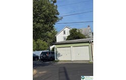 1042 Lehigh Street, Allentown City, PA 18103
