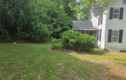 471 Dungeons Thicket Road, White Stone, VA 22578