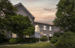 730 KYLEMORE Drive, Des Plaines, IL 60016