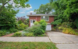 119 Norwood Avenue, Malverne, NY 11565