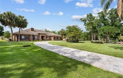 10506 Down Lakeview Circle, Windermere, FL 34786