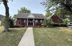 2707 Ashley Drive, Searcy, AR 72143