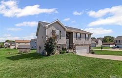 101 Shiloh Ridge Drive, Shiloh, IL 62221