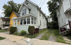 242 Bleecker Street, Gloversville, NY 12078