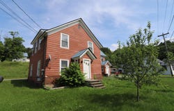 14 Fairview Street, Newport City, VT 05855