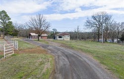 2408 Reeves RD, Hackett, AR 72937