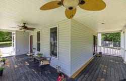 27 Athens Ln, Ruther Glen, VA 22546