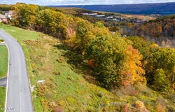 509,13,17 Windsor Drive, Altoona, PA 16601