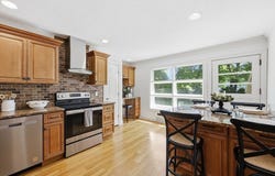 31 Lowell Ave, Westfield, MA 01085