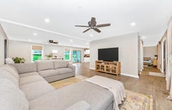 13617 PULASKI DR, HAGERSTOWN, MD 21742