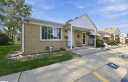 50277 Helfer Boulevard, Wixom, MI 48393