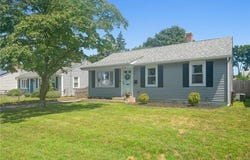 25 Elmcrest Drive, Pawtucket, RI 02861