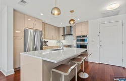 150 Henley Place 405, Weehawken, NJ 07086