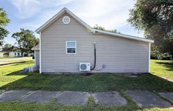 300 E Walnut Street, Columbus, KS 66725